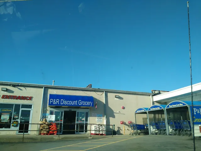 P&R Discount Store