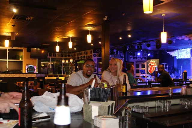 Latitudes Bar & Bistro