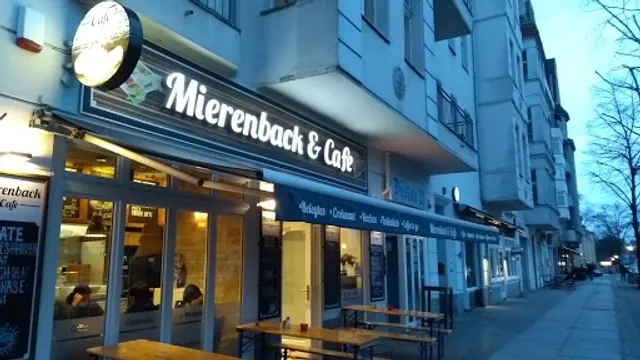 Mierenback & Café
