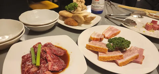 炭火焼肉炭たん亭