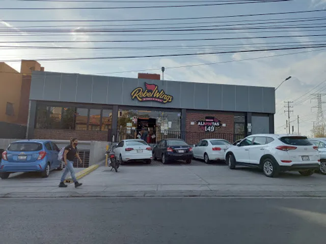 Rebel Wings Peñuelas