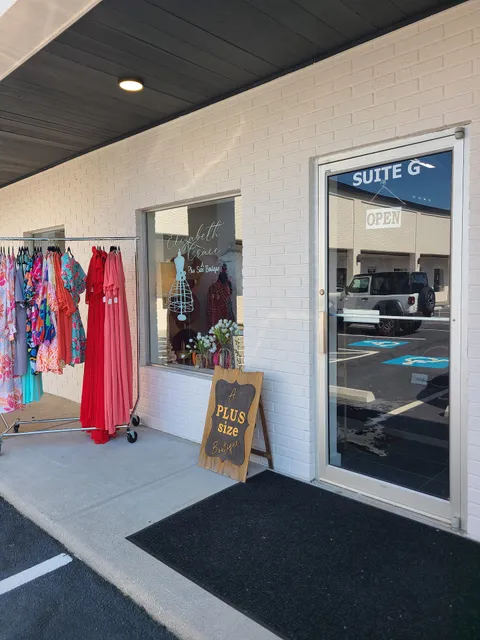 Elizabeth Grace Plus Size Boutique