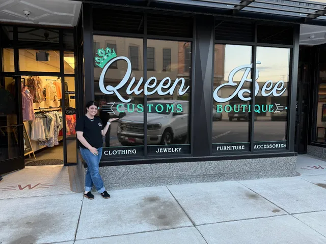 Queen Bee Boutique
