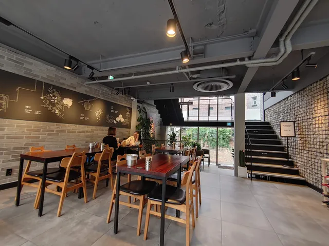 Kyochon Chicken Sookmyung Women's University Branch