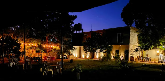 Los 4 Pulques Hotel Moto Posada - Camping - Motor Home RV