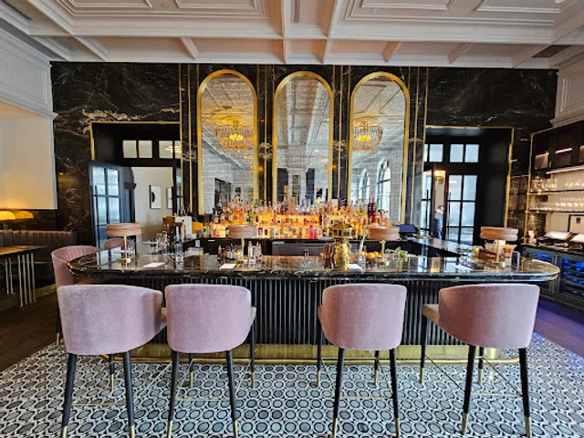 FAIRVIEW BAR AND RESTAURANT