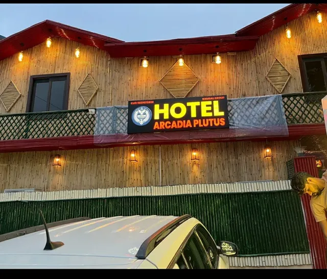 Hotel Arcadia plutus