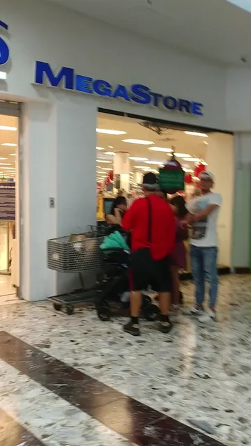 Marshalls & HomeGoods