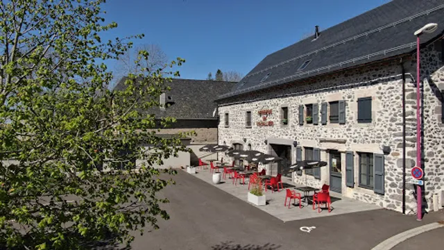 Auberge Du Cezallier