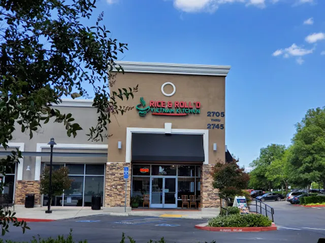 Rice & Roll'd - Tracy