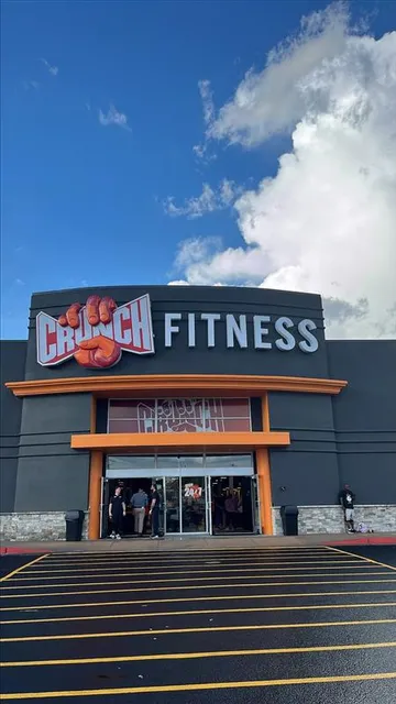 Crunch Fitness - Tulsa Midtown