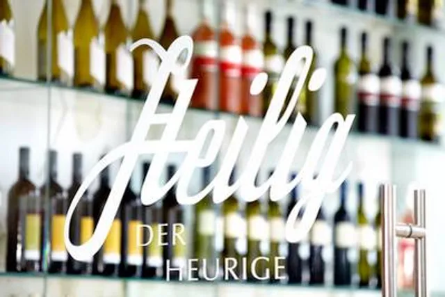 Heuriger Heilig (ausg‘steckt is´ von 16. Jänner - 1. Februar)