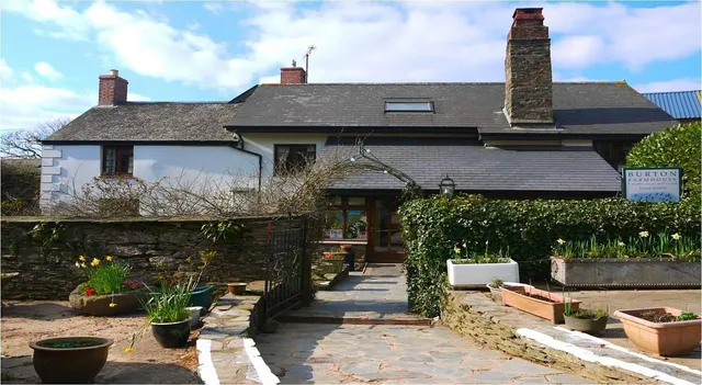 Burton Farmhouse
