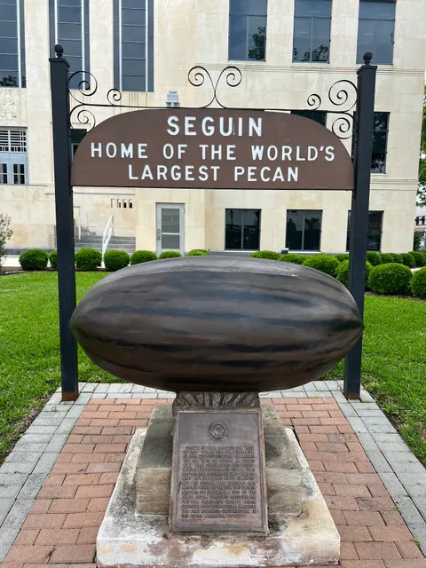 Original World's Largest Pecan Statue