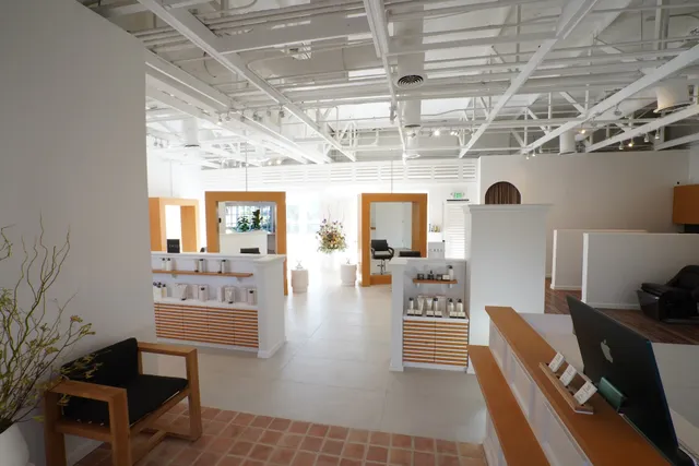 VIANGE FUGA HAIR SALON