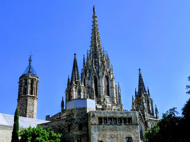 Hotel Regencia Colon