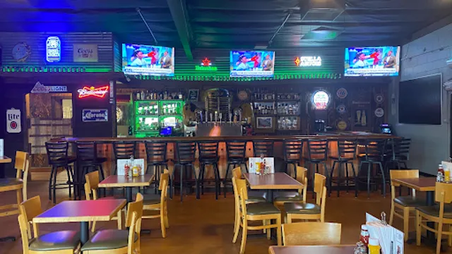 Pit Stop Bar & Grill