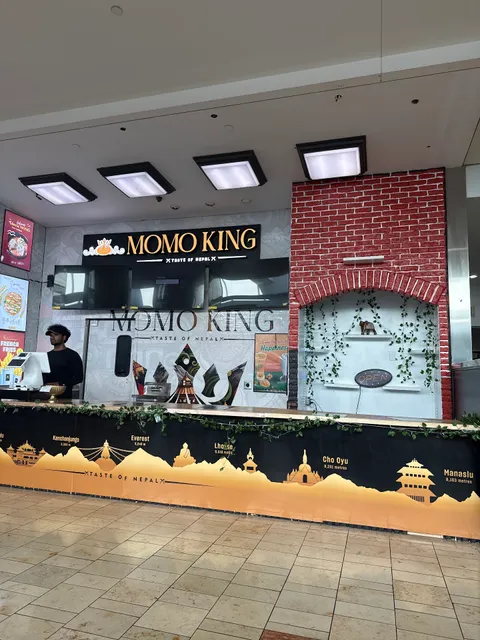 The MoMo King