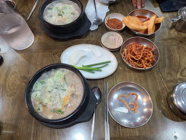 24시 본가 신의주 찹쌀순대