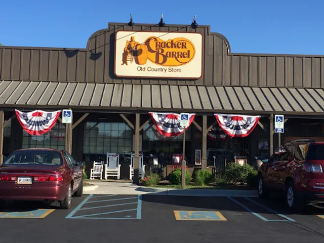 Cracker Barrel Old Country Store