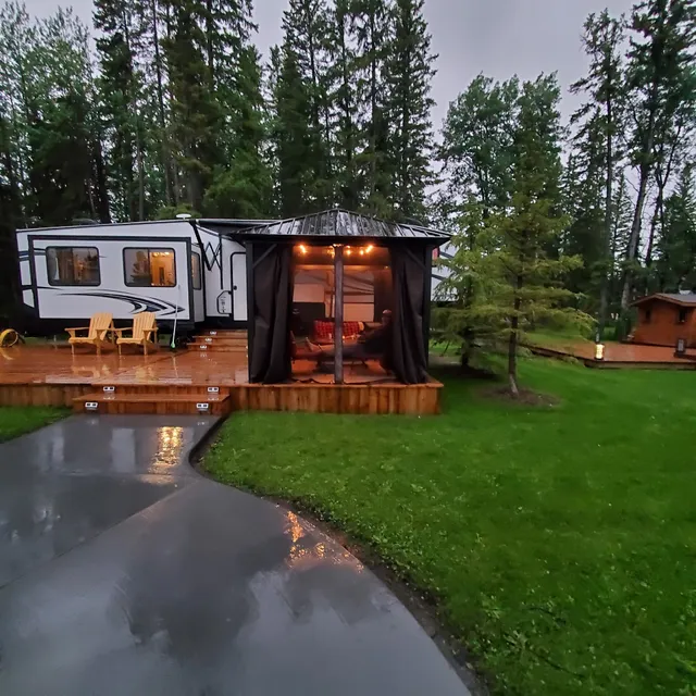 Sundre River Resort