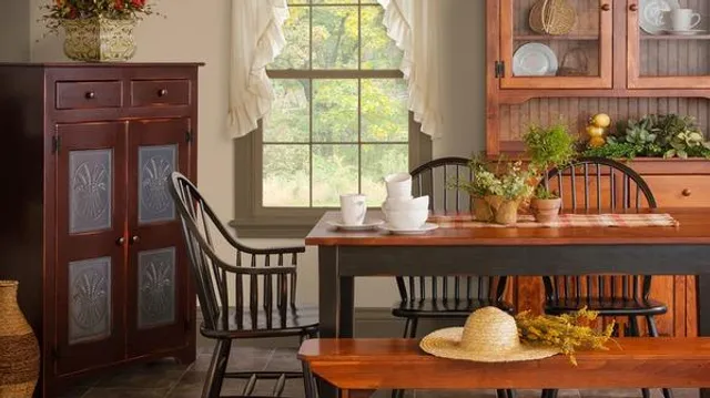 Shaw's Furniture Inc