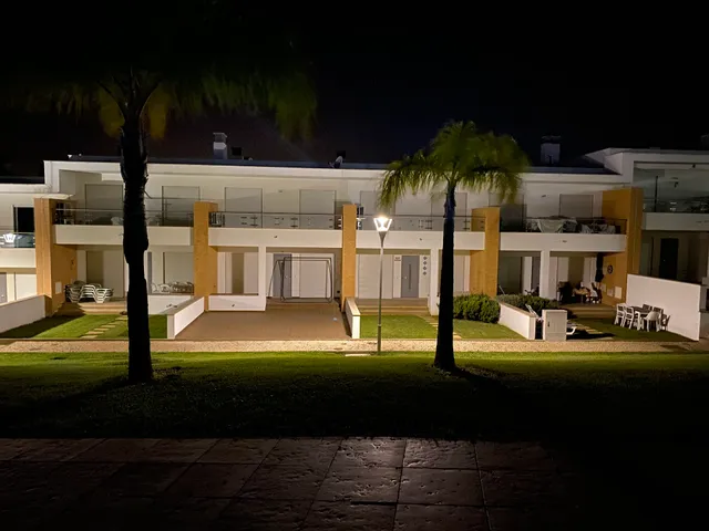 Vila Branca Condominium