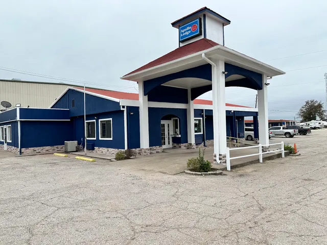 Apollo Lodge and RV Park near I-45 - Fairfield TX