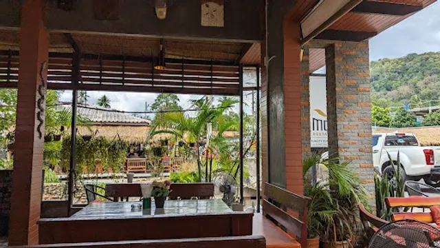 Morgan Restaurant & Bar