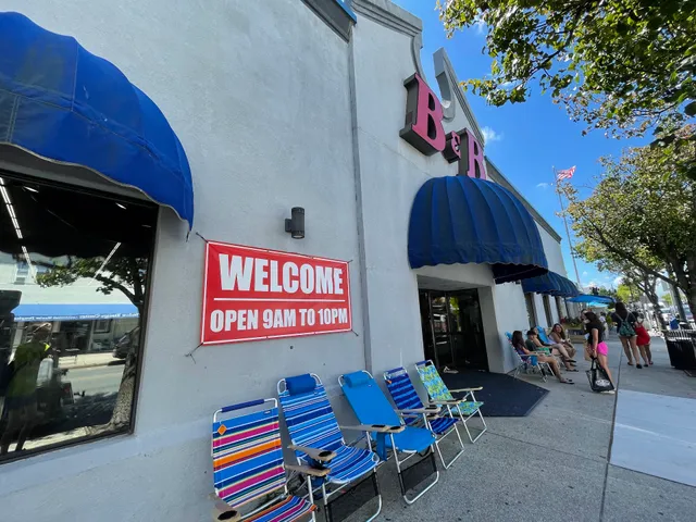 B&B Department Stores