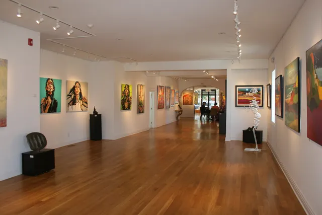 Canfin Gallery