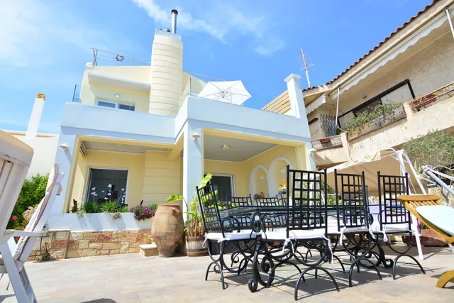 Diamante Beachfront Suites