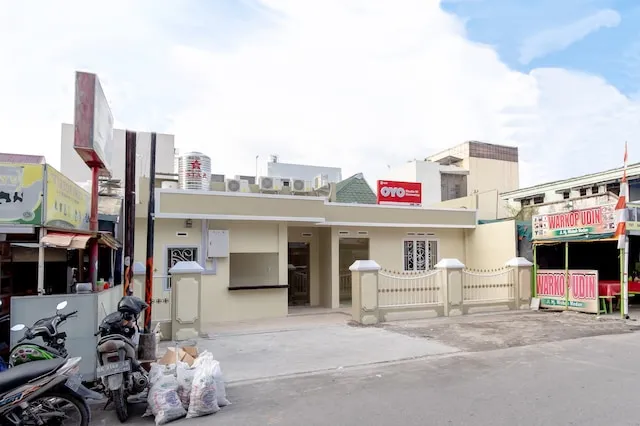 OYO 1505 Studio 10 Home Stay