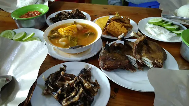 Bebek Goreng H.Slamet