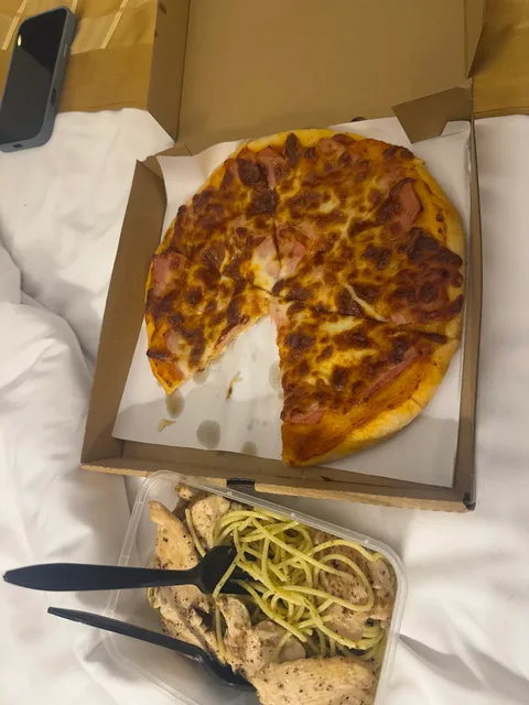 Vera Pizza Halal พิซซ่าแป้งสดฮาลาล