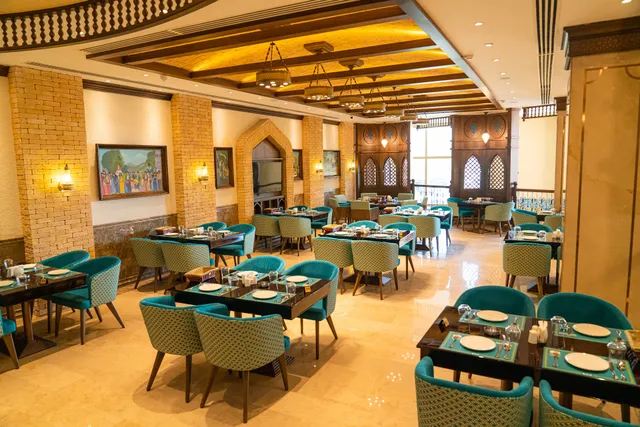 Bestoon Samad Restaurant مطعم بيستون صمد الجادرية