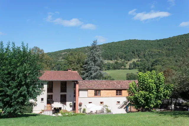 La Maison Famille Chambres D'hotes & Gite