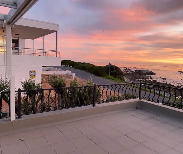 Onrus Sunset Beach House