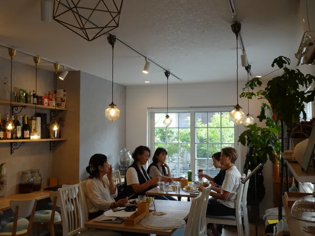 CafeAnts. カフェアンツ こだわり無添加ランチ＆ケーキ（テイクアウト可）のお店、レンタルキッチン