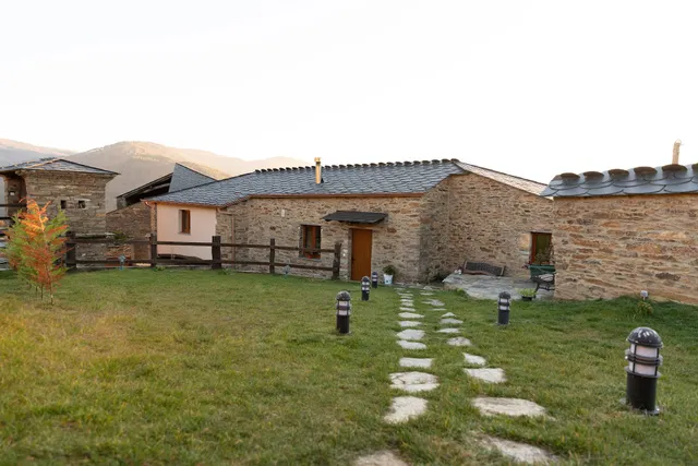 As Veneiras casa rural en Neipín - A Pontenova - Lugo