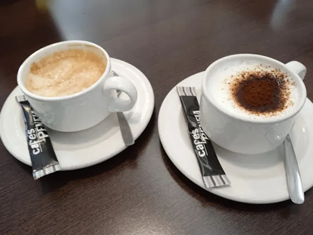 Tosal Cafés Y Cañas