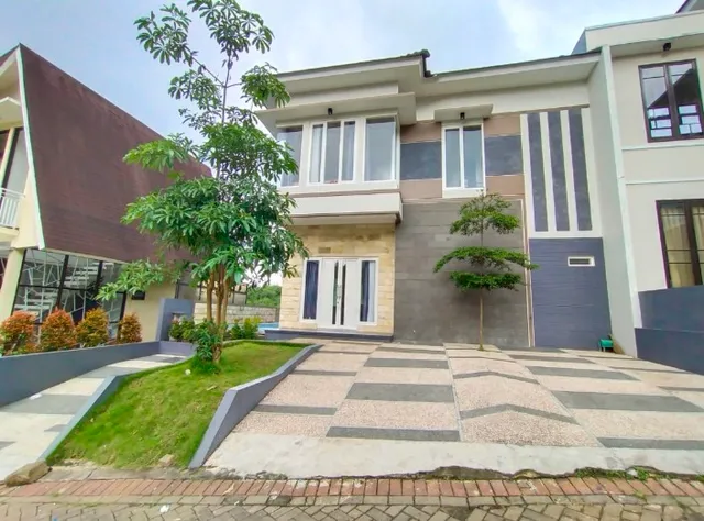 Komplek Villa The Kusuma Pinus Kota Batu