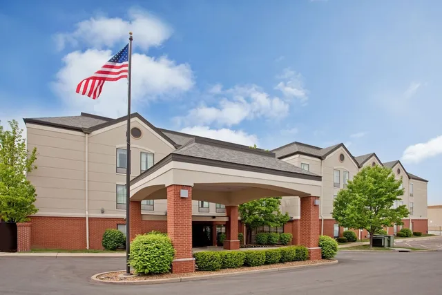 Comfort Inn & Suites