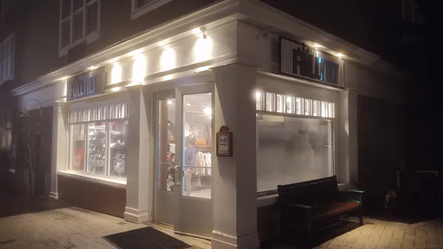 Full Tilt Skate & Snow