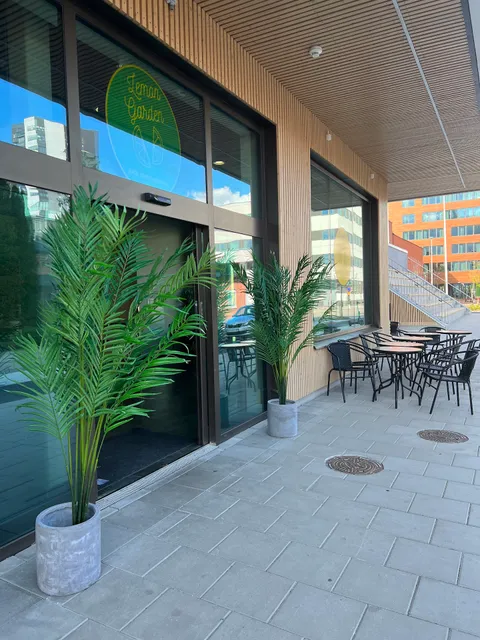 Lemon Garden Västerås