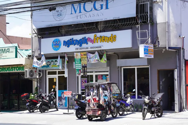 Ngikngik And Friends Pet Supplies and Grooming