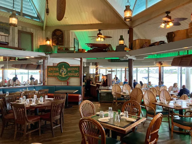 The Boathouse On Naples Bay