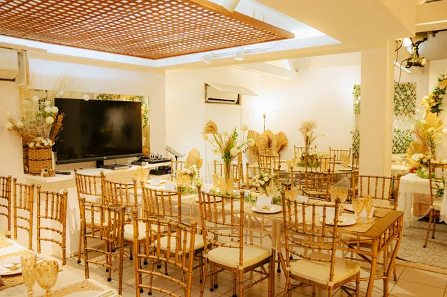 Kalesa Studio and Cafe