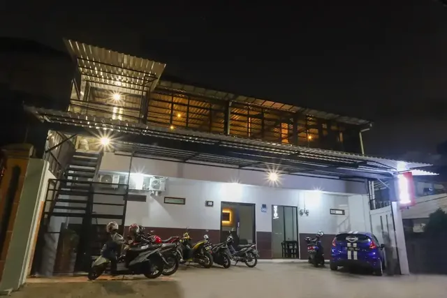 OYO 1690 Bright Batavia Near Gereja Kristen Kalam Kudus Mangga Besar