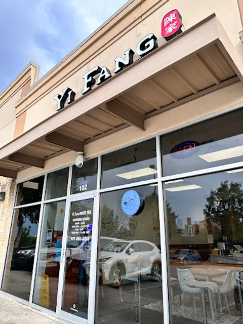 Yifang Taiwan Fruit Tea Plano